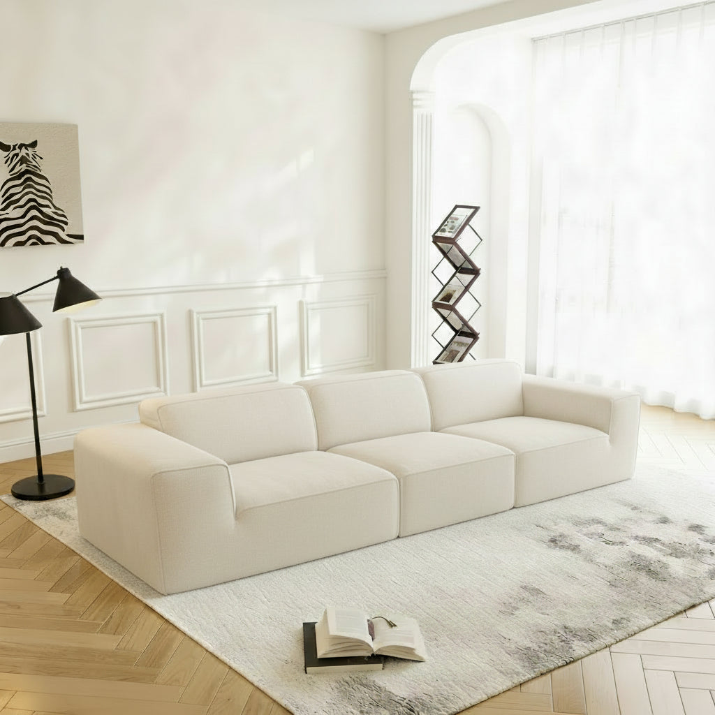 أريكة عصرية بتصميم بسيط